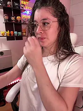 Sharon 07 online show from February 23, 2026, 11:16 pm