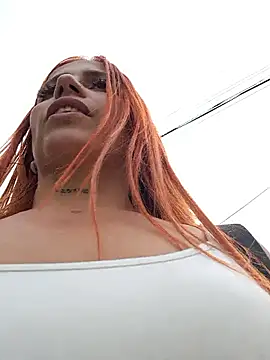 Snapshot of Alis_xxx chatting on October 28, 2025, 7:35 pm Alis xxx online show from October 28, 2025, 7:35 pm