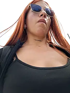 Snapshot of Alis_xxx chatting on December 1, 2025, 7:04 pm Alis xxx online show from December 1, 2025, 7:04 pm