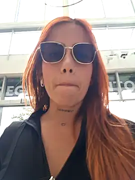 Snapshot of Alis_xxx chatting on November 6, 2025, 6:56 pm Alis xxx online show from November 6, 2025, 6:56 pm