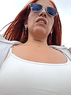 Snapshot of Alis_xxx chatting on November 10, 2025, 6:46 pm Alis xxx online show from November 10, 2025, 6:46 pm