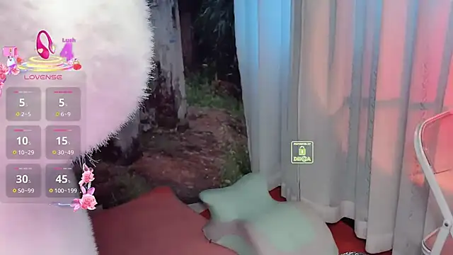 Liqinqin online show from October 25, 2025, 2:44 am