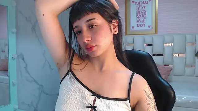 allyssa bellini s online show from November 10, 2025, 8:36 pm