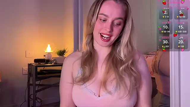 Snapshot of jjulietterose chatting on May 9, 2026, 7:56 am jjulietterose online show from May 9, 2026, 7:56 am