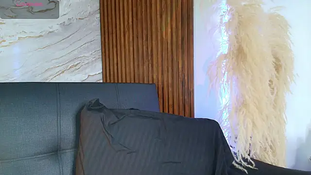 Snapshot of Samy_Grey01 chatting on March 18, 2026, 3:20 am Samy Grey01 online show from March 18, 2026, 3:20 am