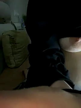 Snapshot of missevacrystal chatting on November 23, 2025, 8:52 pm missevacrystal online show from November 23, 2025, 8:52 pm