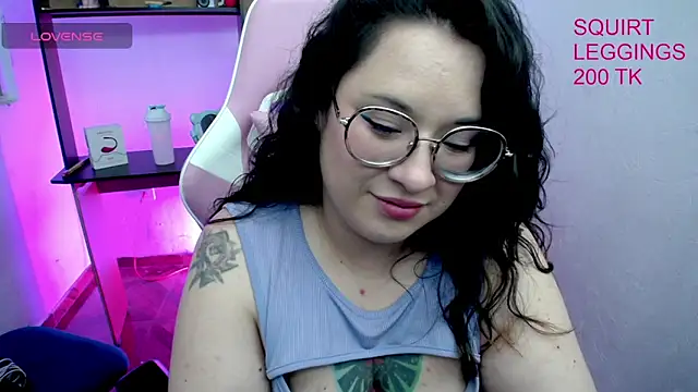 Snapshot of _Jaade_p_ chatting on October 24, 2025, 9:03 pm Jaade p online show from October 24, 2025, 9:03 pm