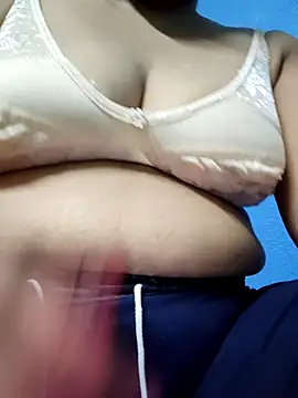 Snapshot of Exotic-bhabhi chatting on September 28, 2025, 4:47 pm Exotic-bhabhi online show from September 28, 2025, 4:47 pm