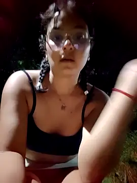 Lily-o online show from November 13, 2025, 12:36 am