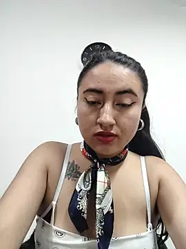 Snapshot of AMATISTA__16 chatting on October 8, 2025, 12:28 pm AMATISTA 16 online show from October 8, 2025, 12:28 pm