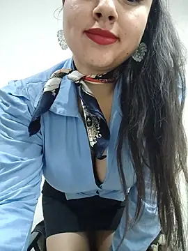 Snapshot of AMATISTA__16 chatting on October 17, 2025, 12:29 pm AMATISTA 16 online show from October 17, 2025, 12:29 pm