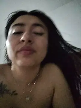 Snapshot of AMATISTA__16 chatting on December 1, 2025, 1:17 am AMATISTA 16 online show from December 1, 2025, 1:17 am