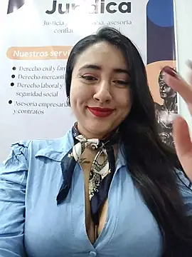 Snapshot of AMATISTA__16 chatting on November 6, 2025, 12:20 pm AMATISTA 16 online show from November 6, 2025, 12:20 pm