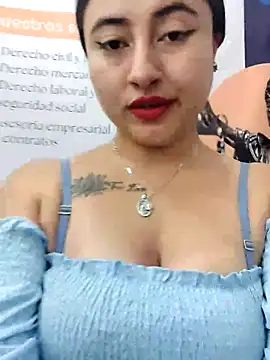 Snapshot of AMATISTA__16 chatting on April 30, 2026, 1:07 pm AMATISTA 16 online show from April 30, 2026, 1:07 pm