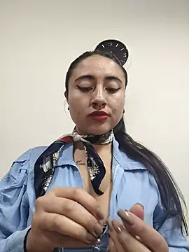 Snapshot of AMATISTA__16 chatting on October 9, 2025, 12:28 pm AMATISTA 16 online show from October 9, 2025, 12:28 pm