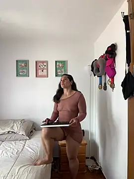 leiablack online show from July 14, 2026, 6:14 pm