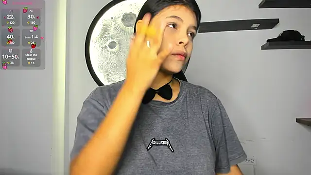 Aleja-02 online show from September 10, 2025, 8:52 pm