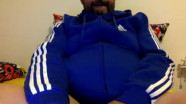 steve669 hot online show from October 23, 2025, 7:56 pm