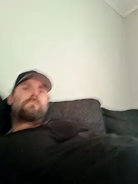 Snapshot of Bamse28 chatting on October 18, 2025, 2:41 pm Bamse28 online show from October 18, 2025, 2:41 pm