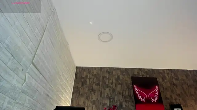 Snapshot of marian__stone chatting on October 10, 2025, 6:20 pm marian stone online show from October 10, 2025, 6:20 pm