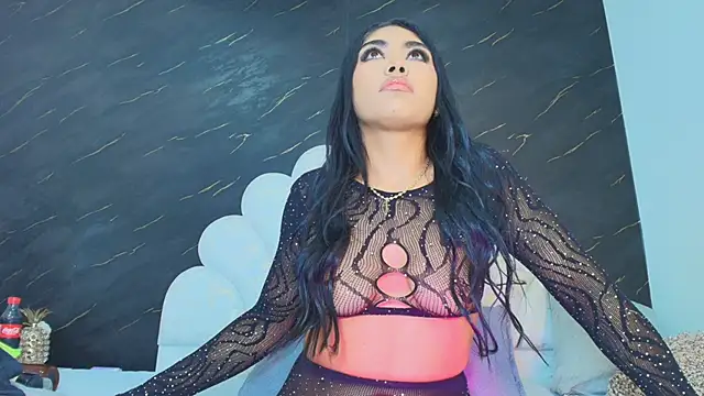 Snapshot of Roxana_gomez chatting on May 28, 2026, 3:25 am Roxana gomez online show from May 28, 2026, 3:25 am