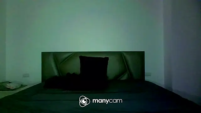 Snapshot of MARRIED-MAN-FETISH chatting on May 13, 2026, 11:23 pm MARRIED-MAN-FETISH online show from May 13, 2026, 11:23 pm
