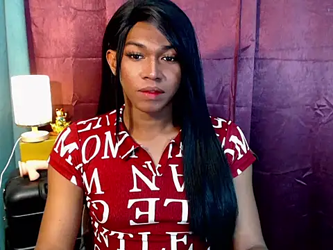 Snapshot of Milagrosa_xx chatting on March 12, 2026, 2:43 pm Milagrosa xx online show from March 12, 2026, 2:43 pm