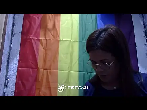 juicycum069 online show from February 15, 2026, 1:06 am