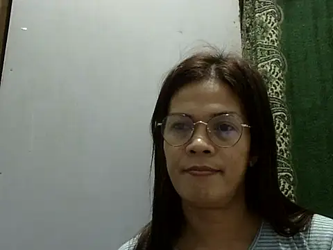 Snapshot of juicycum069 chatting on October 17, 2025, 10:22 pm juicycum069 online show from October 17, 2025, 10:22 pm