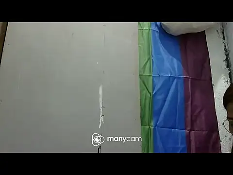 juicycum069 online show from February 12, 2026, 8:58 am