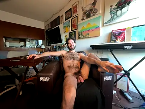 Pupscritch online show from October 7, 2025, 12:55 am