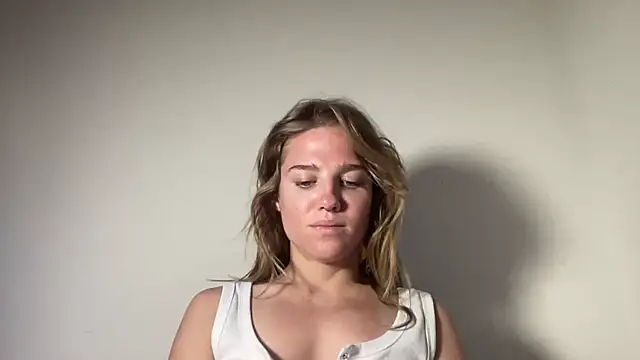 sweetceeme online show from May 2, 2026, 8:19 am