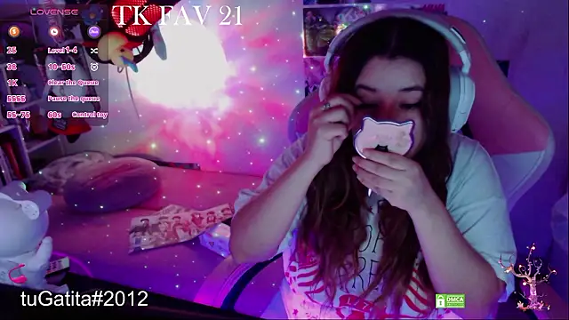 Pink girl0n online show from March 21, 2026, 10:57 pm