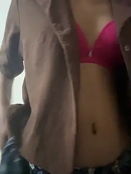 Snapshot of modelnishu chatting on June 11, 2026, 2:58 pm modelnishu online show from June 11, 2026, 2:58 pm