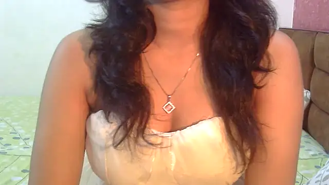 SONIYA 47 online show from May 8, 2026, 3:38 pm