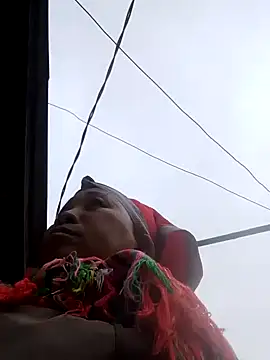 Snapshot of Mamapm20 chatting on December 14, 2025, 8:09 am Mamapm20 online show from December 14, 2025, 8:09 am