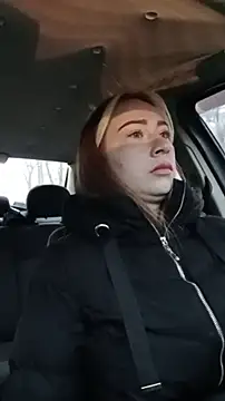 Reina Cummings online show from December 15, 2025, 5:57 am