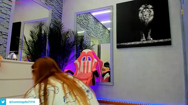 Snapshot of Reina_Cummings chatting on February 21, 2026, 8:05 am Reina Cummings online show from February 21, 2026, 8:05 am