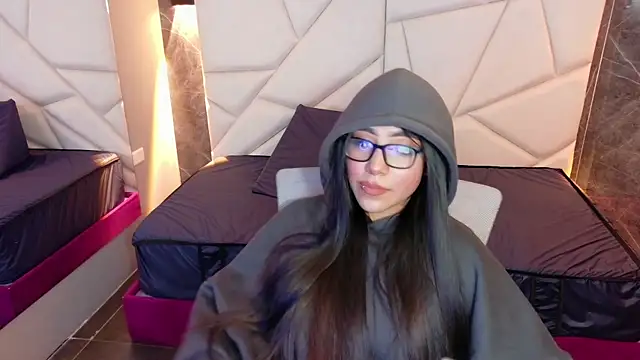 Snapshot of aysel_27 chatting on October 14, 2025, 9:15 pm aysel 27 online show from October 14, 2025, 9:15 pm