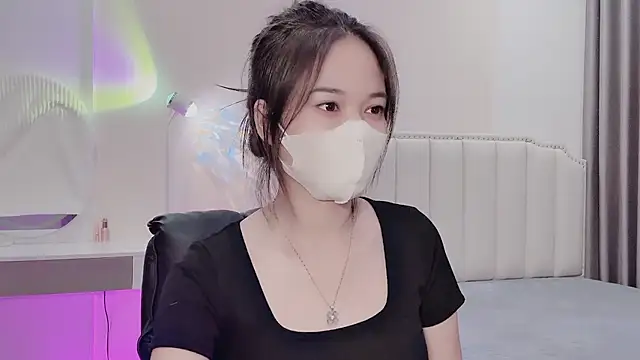 Snapshot of _Dorry_ chatting on November 15, 2025, 5:22 am Dorry online show from November 15, 2025, 5:22 am