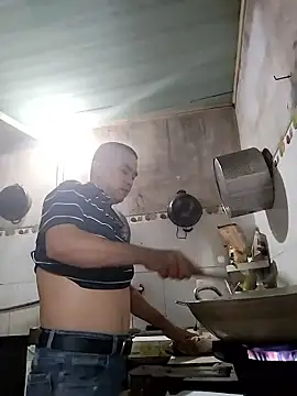 Snapshot of HoangNam20x chatting on October 17, 2025, 1:53 am HoangNam20x online show from October 17, 2025, 1:53 am