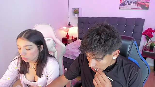 Yiing and yang online show from September 19, 2025, 8:57 pm