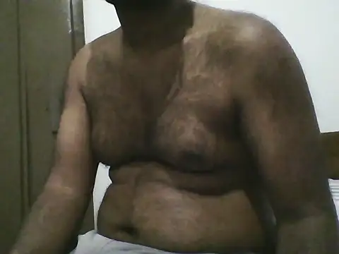 Snapshot of bigDick_000610 chatting on November 29, 2025, 5:35 pm bigDick 000610 online show from November 29, 2025, 5:35 pm