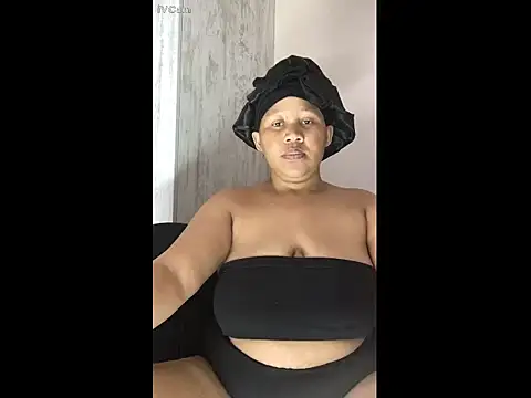 Yellowriider online show from October 7, 2025, 11:44 am