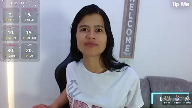 Snapshot of luna_starr69 chatting on October 10, 2025, 1:56 pm luna starr69 online show from October 10, 2025, 1:56 pm