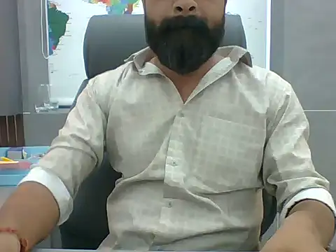 Snapshot of autophile-indian chatting on April 15, 2026, 7:36 am autophile-indian online show from April 15, 2026, 7:36 am