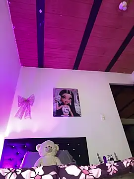 Alisse taylor2 online show from March 21, 2026, 11:47 am