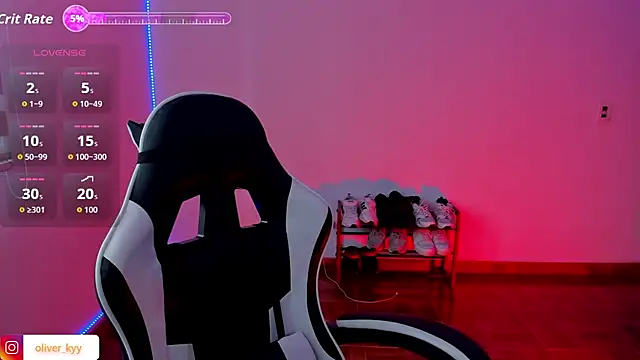 Snapshot of Casper___kyy chatting on October 21, 2025, 6:51 pm Casper kyy online show from October 21, 2025, 6:51 pm