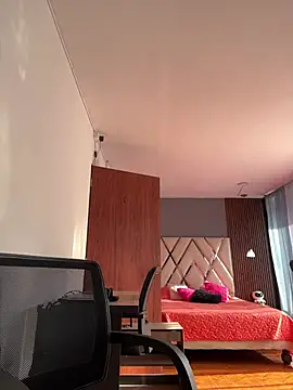 lana rousse01 online show from March 9, 2026, 9:18 pm