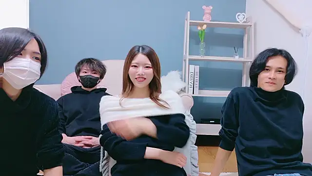 Snapshot of Reto-sama chatting on November 22, 2025, 3:44 pm Reto-sama online show from November 22, 2025, 3:44 pm